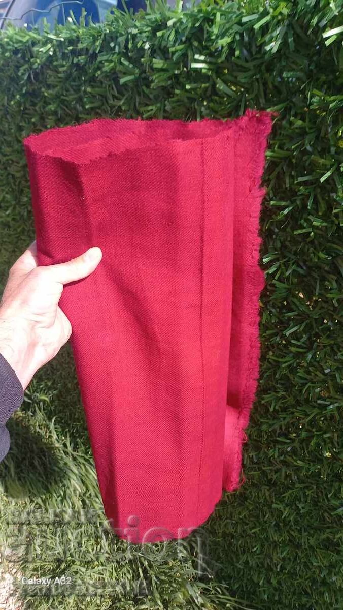 СТАР ЧЕРВЕН ВЪЛНЕН ПЛАТ ПОЯС ТОП НОСИЯ