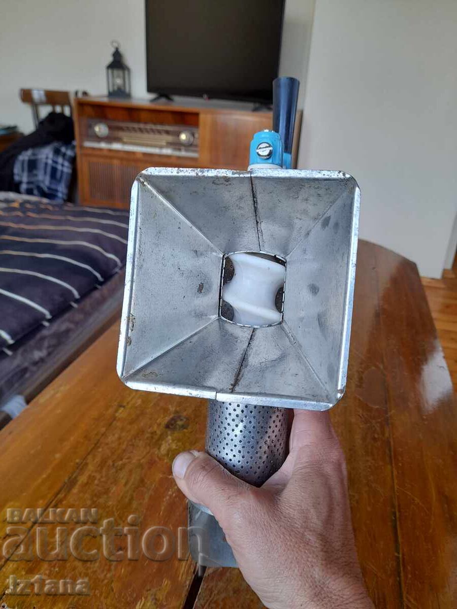 Παράδοση Παλαιός μύλος ντομάτας, μύλος