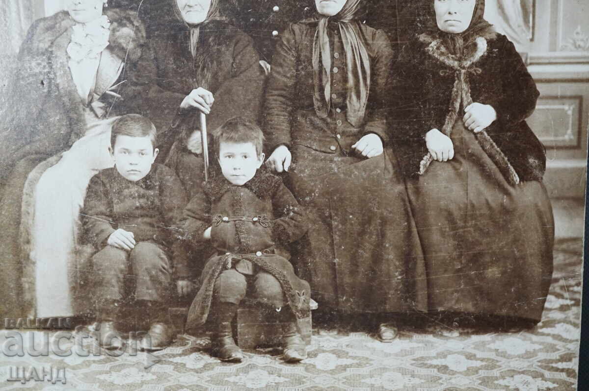 Licitație PSV POZĂ DE FAMILIE MILITARĂ CARTON GENERAL STEFAN BELOV