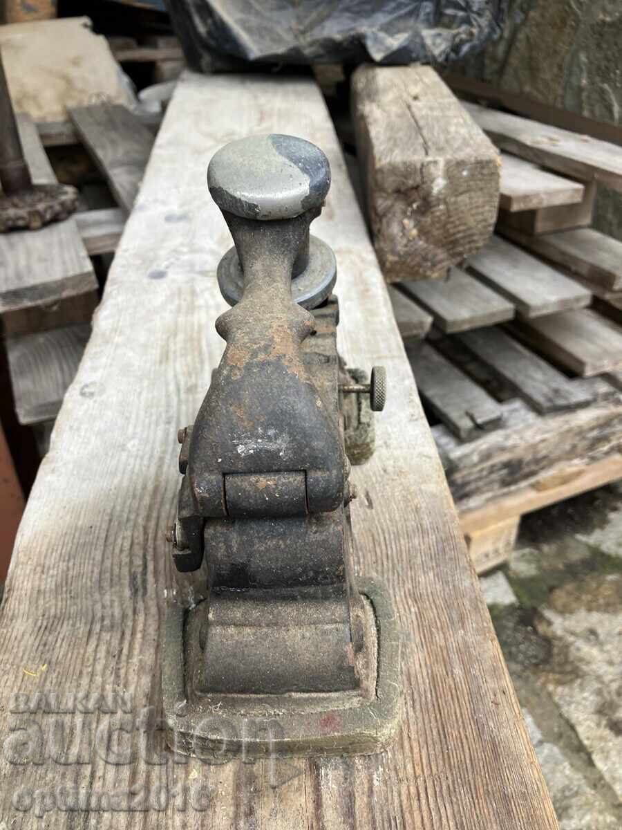 Παλαιό συσκευή αριθμητή/ημερομηνίας με τιμή 45.00 BGN | € 23.01