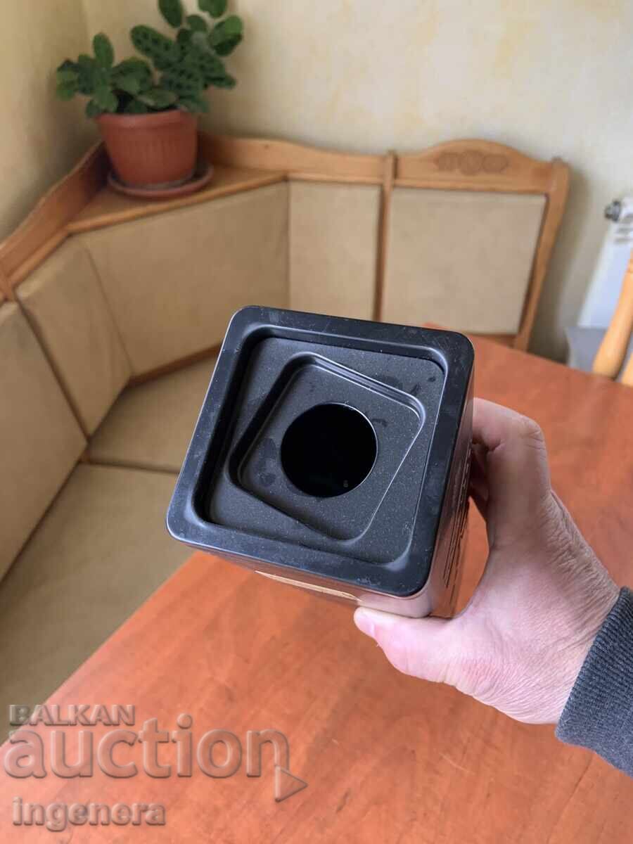 Livrarea CUTIE TUB METAL CARTON FĂRĂ STICLĂ