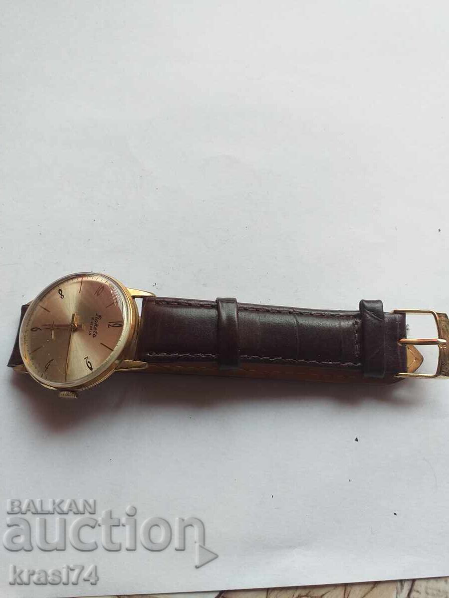 Ceas placat cu aur cu preț 65.00 BGN | € 33.23 Ceas placat cu aur cu preț 65.00 BGN | € 33.23