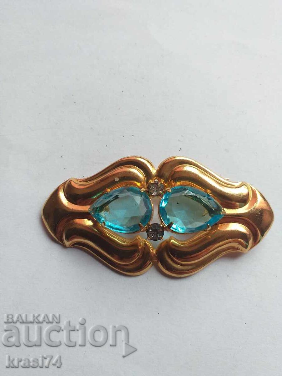 Παλιά επιχρυσωμένη καρφίτσα