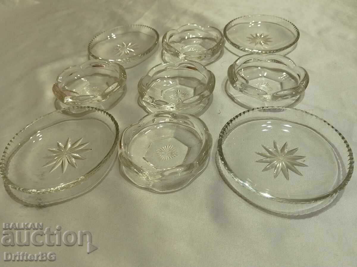 Παλιά πιατάκια για γλυκό με τιμή 5.00 BGN | € 2.56