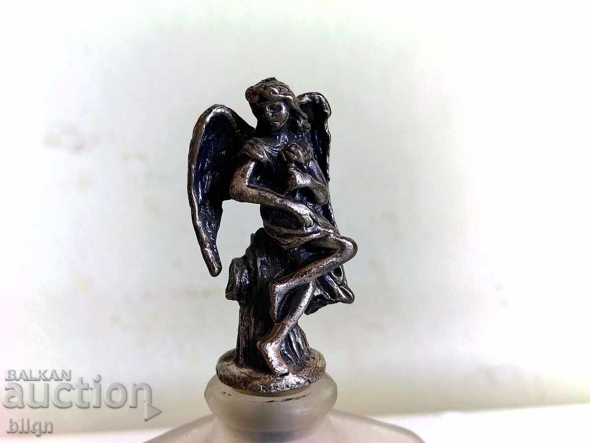 Απίθανα Όμορφο Συλλεκτικό Μπουκάλι Αρώματος - Άγγελος με τιμή 39.98 BGN | € 20.44