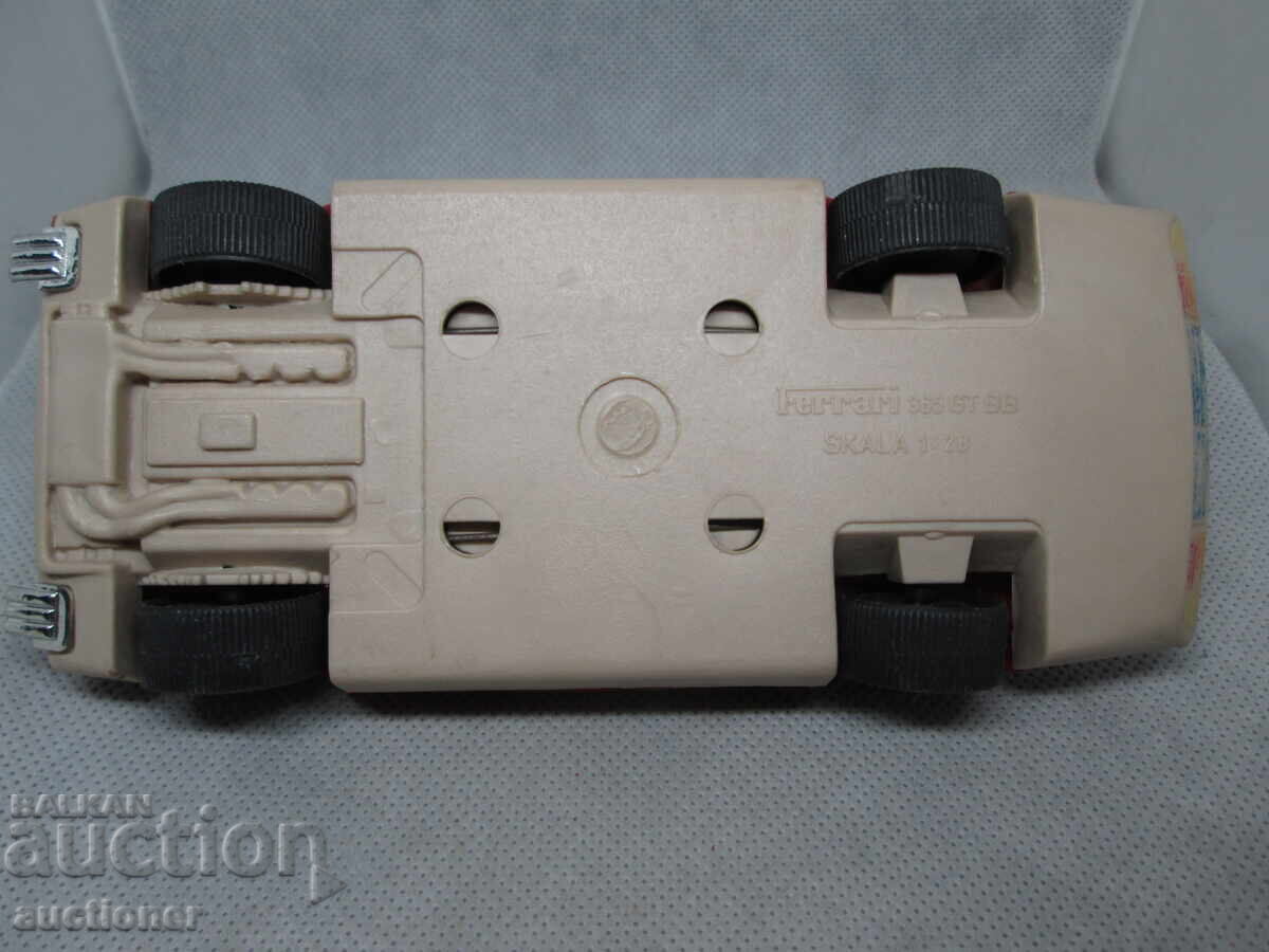 FERRARI  365 GT BB SKALA 1:23-ЧЕРВЕНА - 6