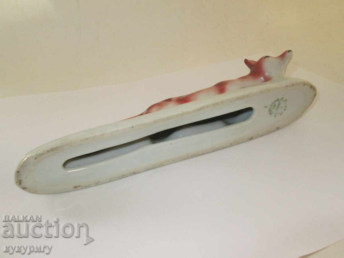 Аукцион Стара Соц НРБ порцеланова статуетка фигура Лисица ИЗИДА