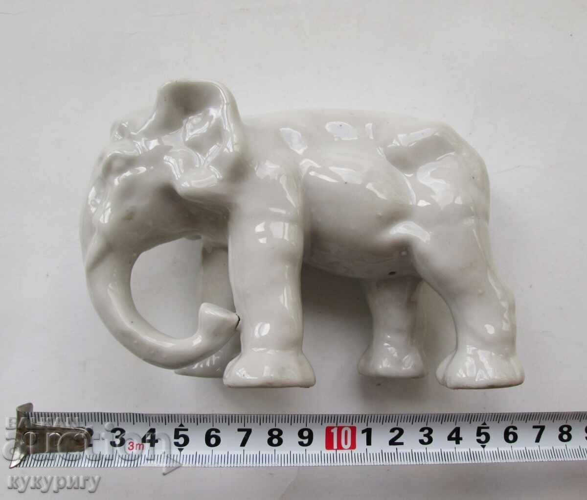 Δημοπρασία Παλαιά πορσελάνινη φιγούρα ελέφαντα από την Σοσιαλιστική Δημοκρατία της Βουλγαρίας Δημοπρασία Παλαιά πορσελάνινη φιγούρα ελέφαντα από την Σοσιαλιστική Δημοκρατία της Βουλγαρίας