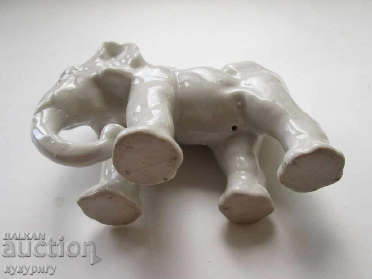 Παλαιά πορσελάνινη φιγούρα ελέφαντα από την Σοσιαλιστική Δημοκρατία της Βουλγαρίας - 6 Παλαιά πορσελάνινη φιγούρα ελέφαντα από την Σοσιαλιστική Δημοκρατία της Βουλγαρίας - 6