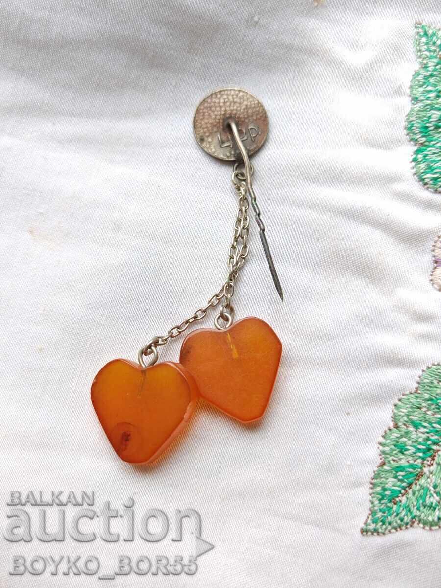 Δημοπρασία Λατβική Σοβιετική Ένωση, Μπροστινή Καρφίτσα, Μελχιόρ με Κεχριμπάρι, δεκαετία 1970 Δημοπρασία Λατβική Σοβιετική Ένωση, Μπροστινή Καρφίτσα, Μελχιόρ με Κεχριμπάρι, δεκαετία 1970