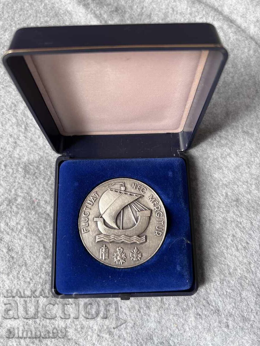 Медал Paris ville de Paris с цена 40.00 лв. | € 20.45 Медал Paris ville de Paris с цена 40.00 лв. | € 20.45