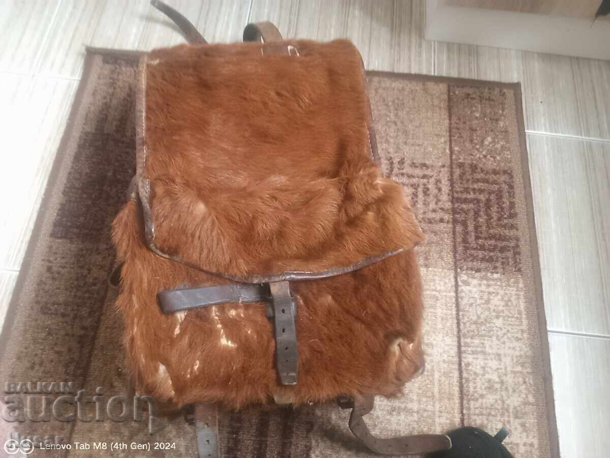 Σακίδιο πλάτης Ελβετικού Στρατού Ορεινών Δυνάμεων με τιμή 159.99 BGN | € 81.80