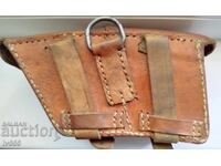 VÂND CENTURĂ MILITARĂ VECHE DIN PIELE, DE EPOCĂ, PENTRU CARTUȘE - M95