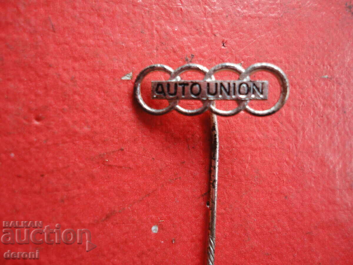 Автомобилен знак значка Audi Auto Union с цена 10.00 лв. | € 5.11 Автомобилен знак значка Audi Auto Union с цена 10.00 лв. | € 5.11