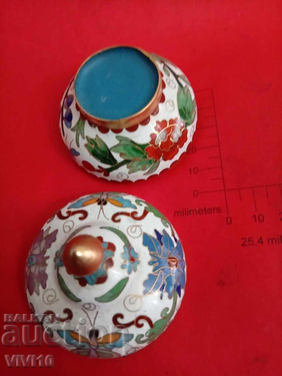 Auction  Antique jewelry box, enamel, cloisonné