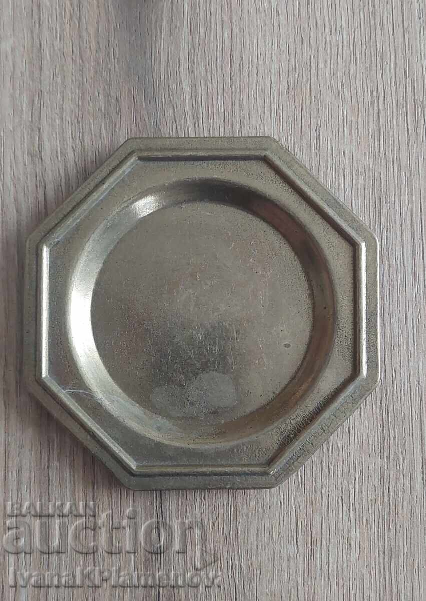 Пано месинг малко