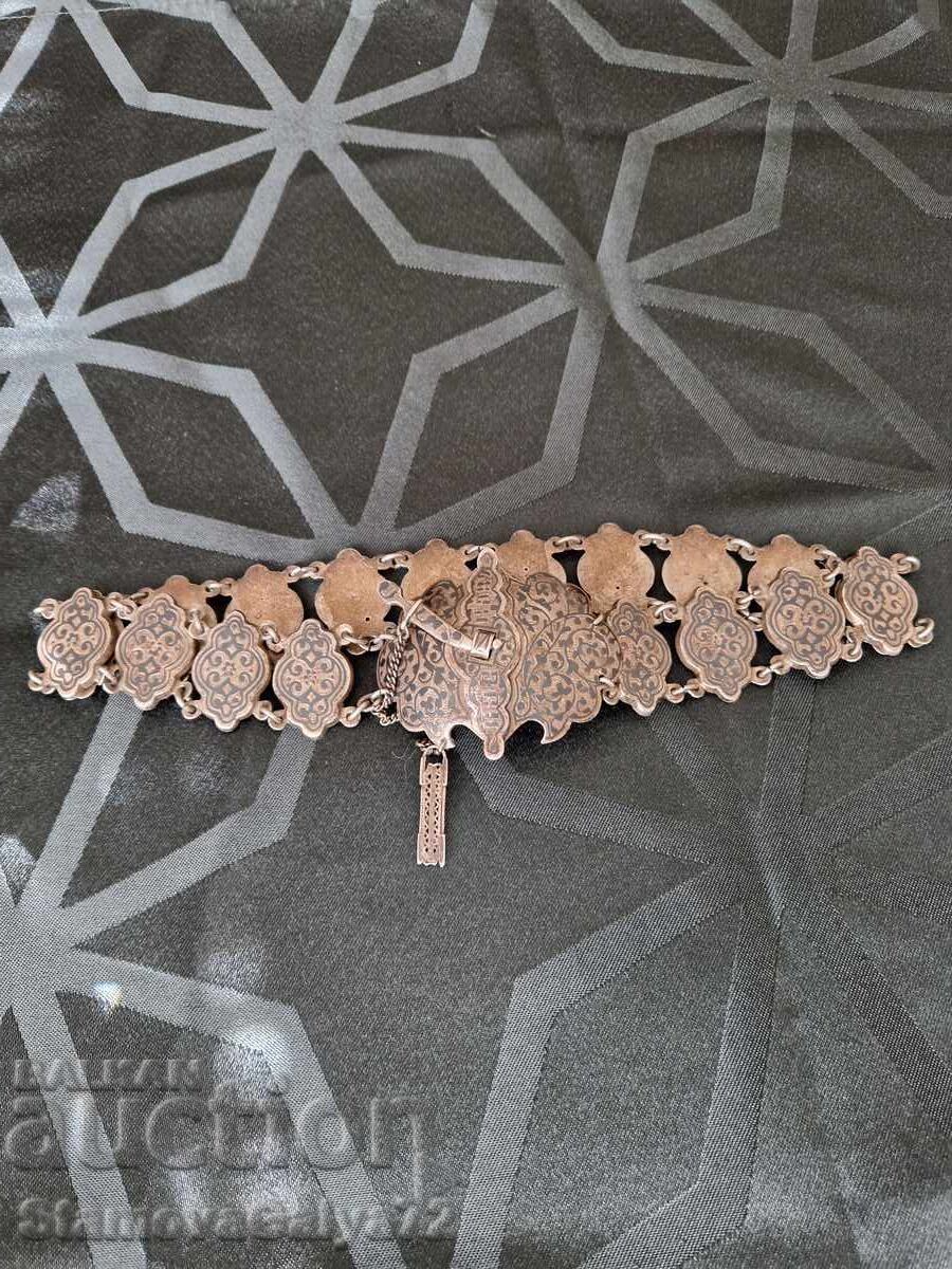 Страхотен антикварен руски кавказки сребърен колан с ниело с цена € 663.66 | 1298.01 лв.