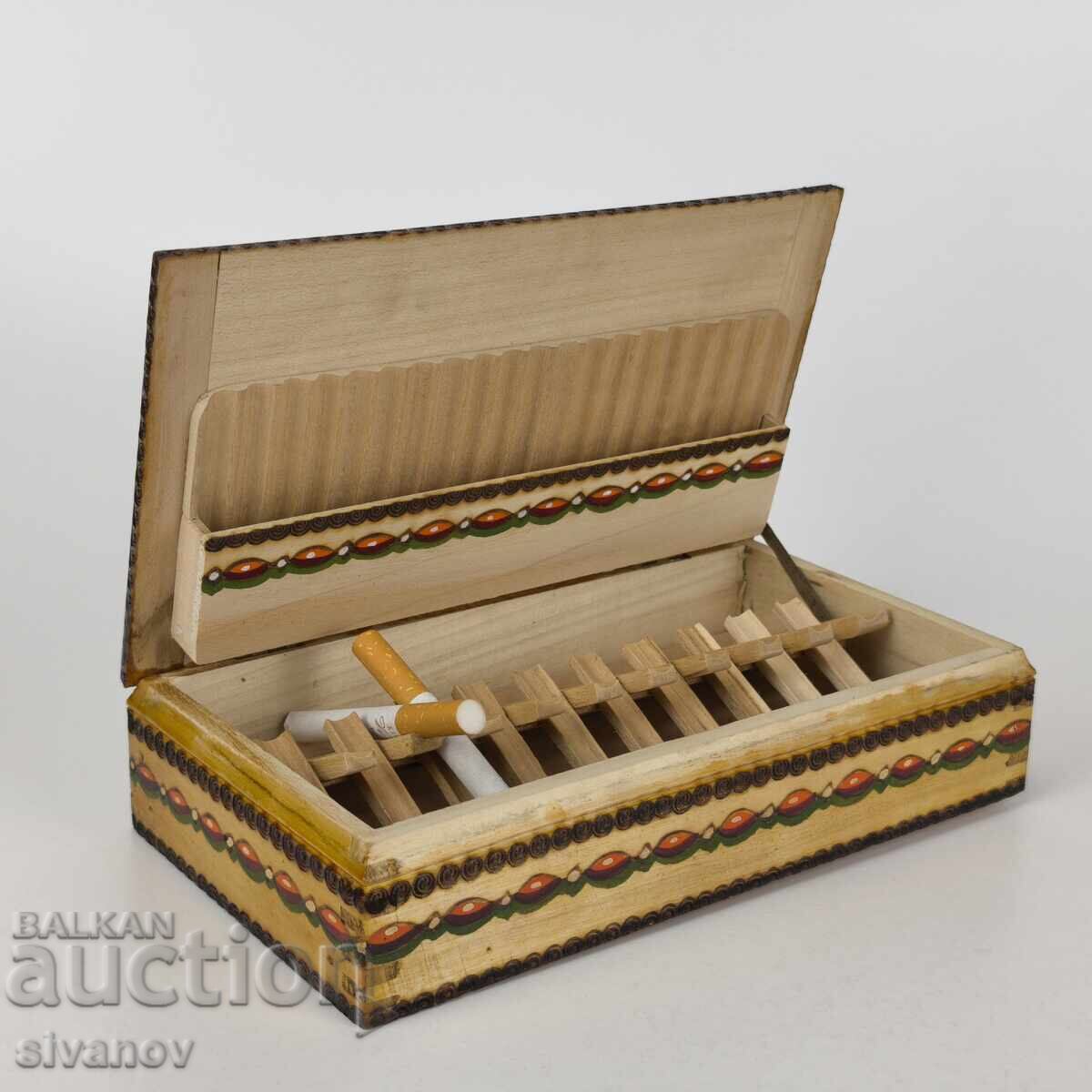 Old wooden cigarette box #5928