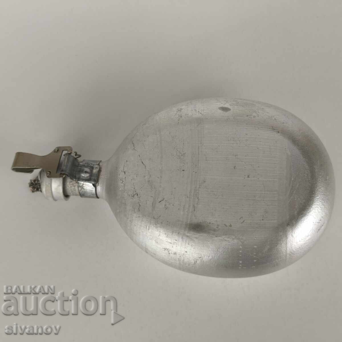 Δημοπρασία Παλιά βουλγάρικη αλουμινένια παγούρι 1 λίτρο ΜΖ Οborishte #5932 Δημοπρασία Παλιά βουλγάρικη αλουμινένια παγούρι 1 λίτρο ΜΖ Οborishte #5932