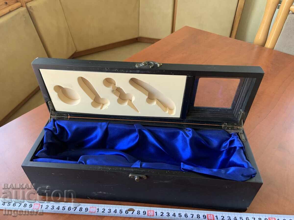 WINE BOX AND FOR WINE WOOD with price 12.00 BGN | € 6.14
