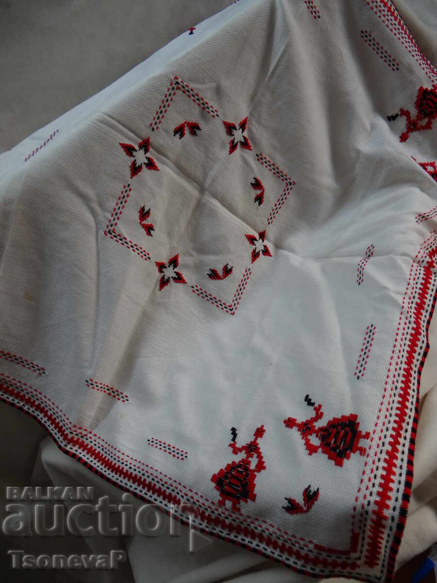 Pătrat brodat "Dansatoare"