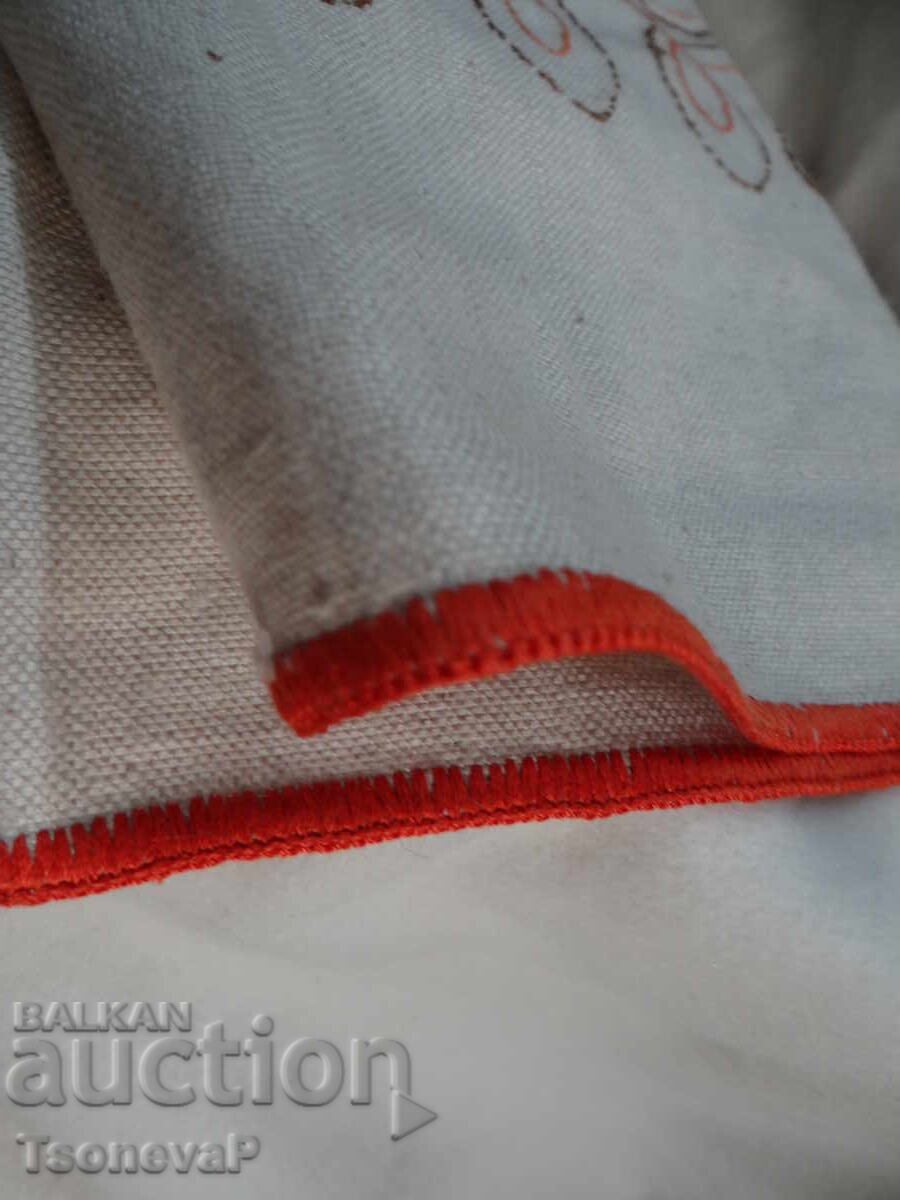 Licitație Broderie în portocaliu și maro Licitație Broderie în portocaliu și maro