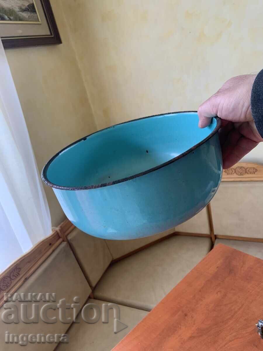 Cast Iron Pan, Large, Enameled, From the Socialist Era, Marked - 5 Cast Iron Pan, Large, Enameled, From the Socialist Era, Marked - 5