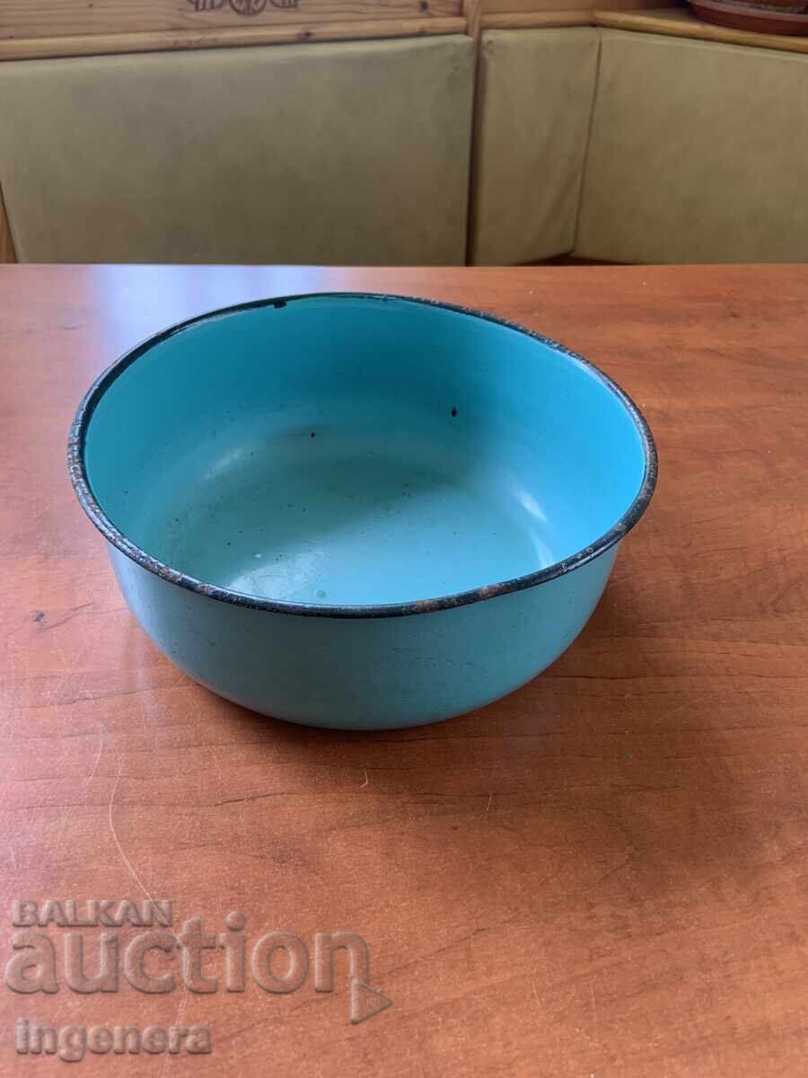 Cast Iron Pan, Large, Enameled, From the Socialist Era, Marked Cast Iron Pan, Large, Enameled, From the Socialist Era, Marked