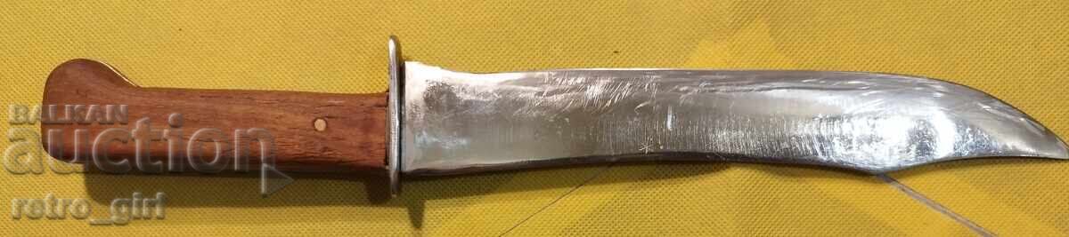 An old knife. - 5 An old knife. - 5