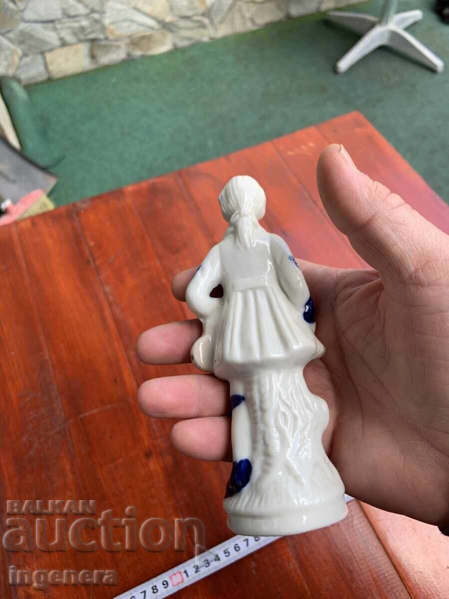 ΑΓΑΛΜΑ ΠΟΡΣΕΛΑΝΙΝΗ ΦΙΓΟΥΡΑ - 6