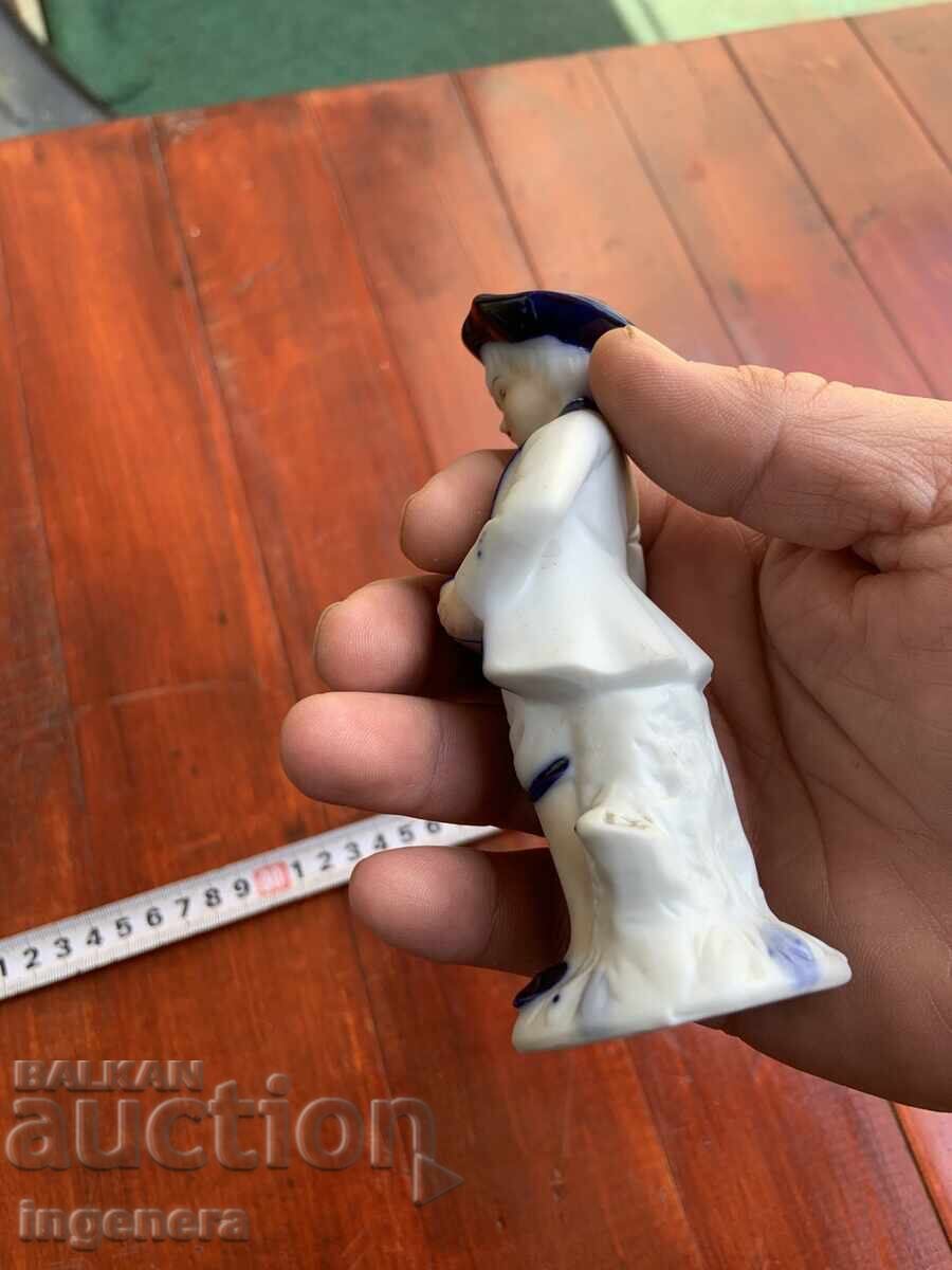 ΑΓΑΛΜΑ ΠΟΡΣΕΛΑΝΙΝΗ ΦΙΓΟΥΡΑ - 5