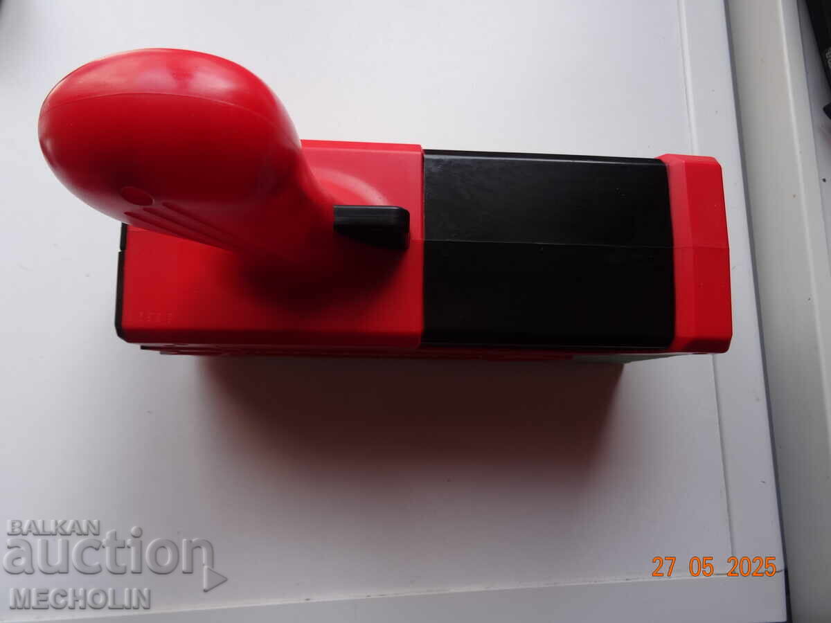 Licitație PISTOL DE PETRECERE COLECȚIONABIL pentru lansare de bani