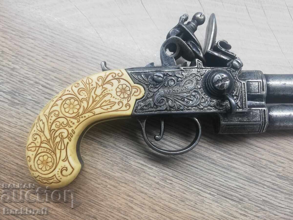 Παράδοση Αντίγραφο πιστόλι με πυρίτιδα διπλού κάννης, περίστροφο