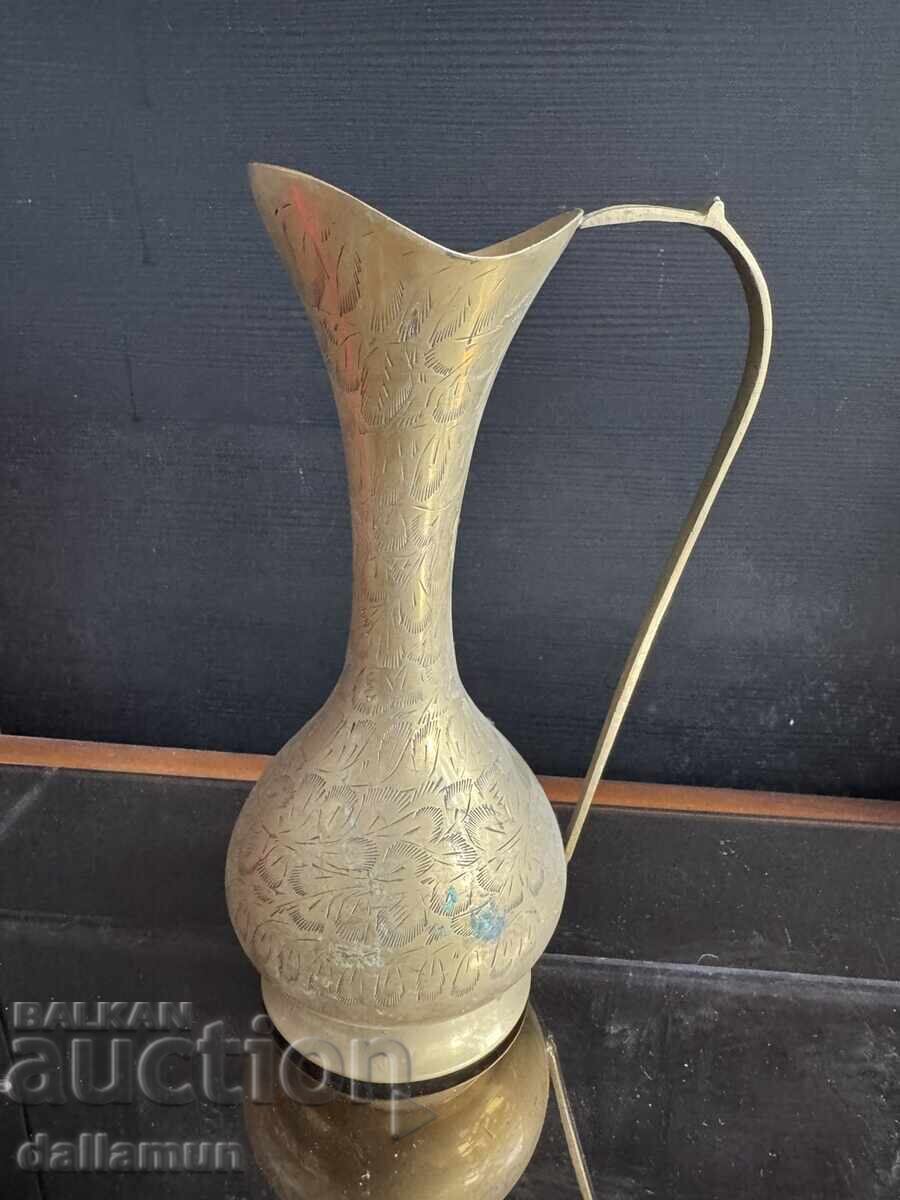 старинна месингова каничка за колко