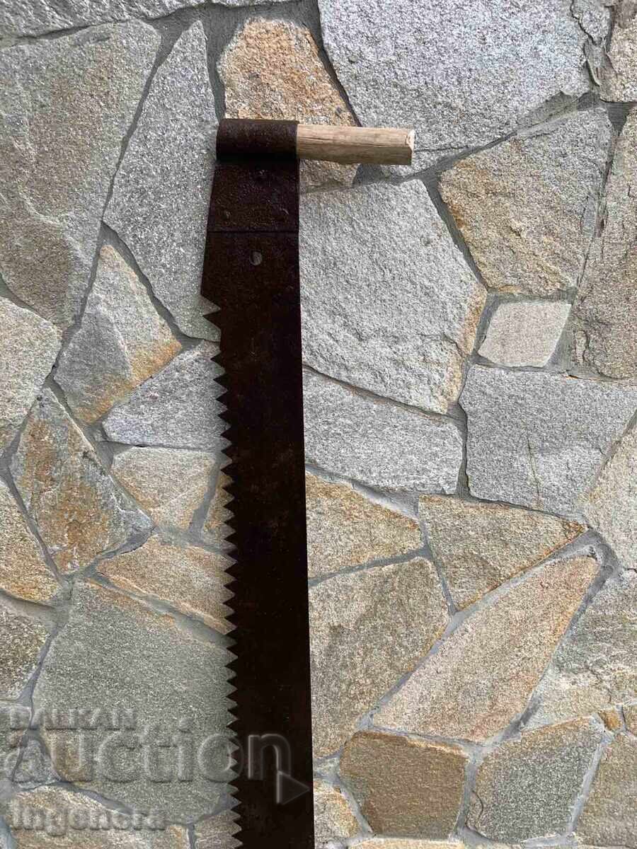 Auction  WANT BIG SAW OLD