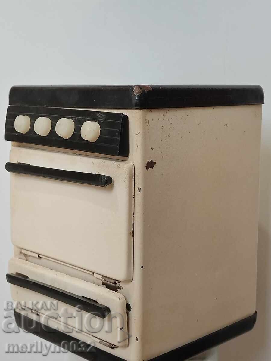 Детска ламаринена играчка печка 70-те год СССР с цена 43.00 лв. | € 21.99