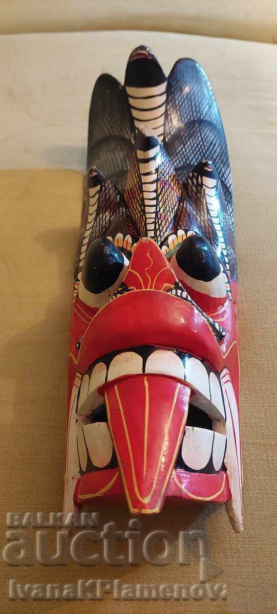 Delivery of Woodcarving for connoisseurs