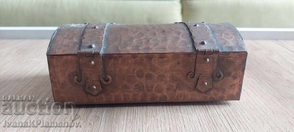 Cutie de cupru pentru cunoscători - 5