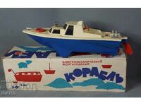 NORMA Παλιό Ρωσικό πλαστικό παιχνίδι πλοίο κατερ με κουτί