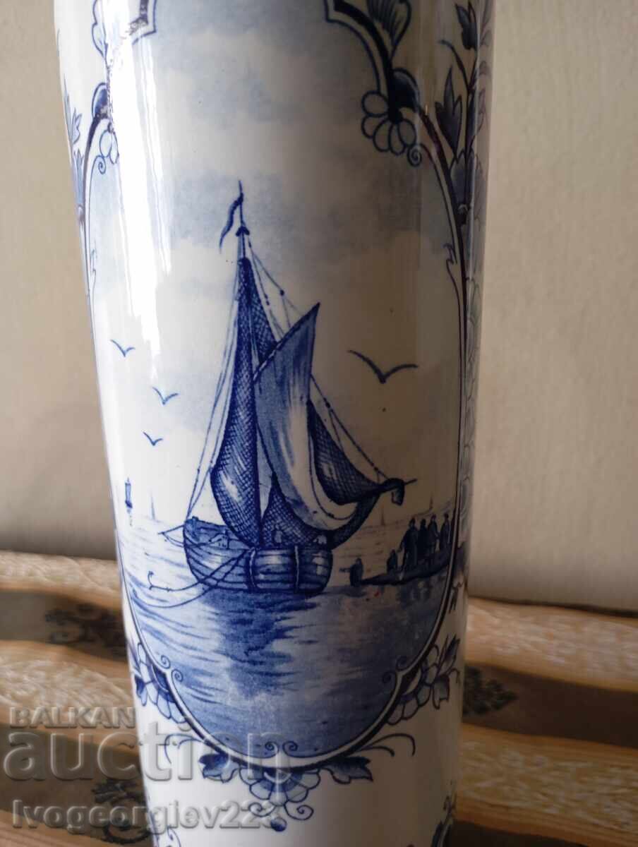 Стара порцеланова ваза блу делф с цена 65.00 лв. | € 33.23