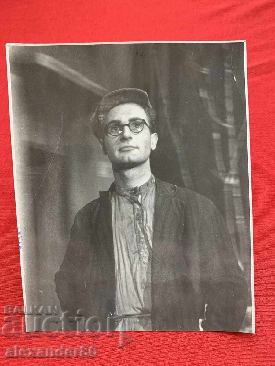 Βασίλ Κίρκοφ "Νεαρή Φρουρά" στον ρόλο του Ζεμνούχοφ 1947