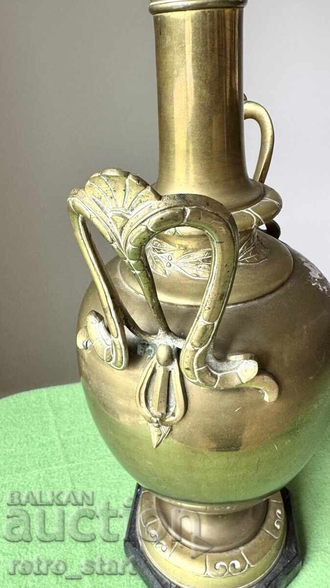 Δημοπρασία Αντίκα ορειχάλκινη λάμπα πετρελαίου