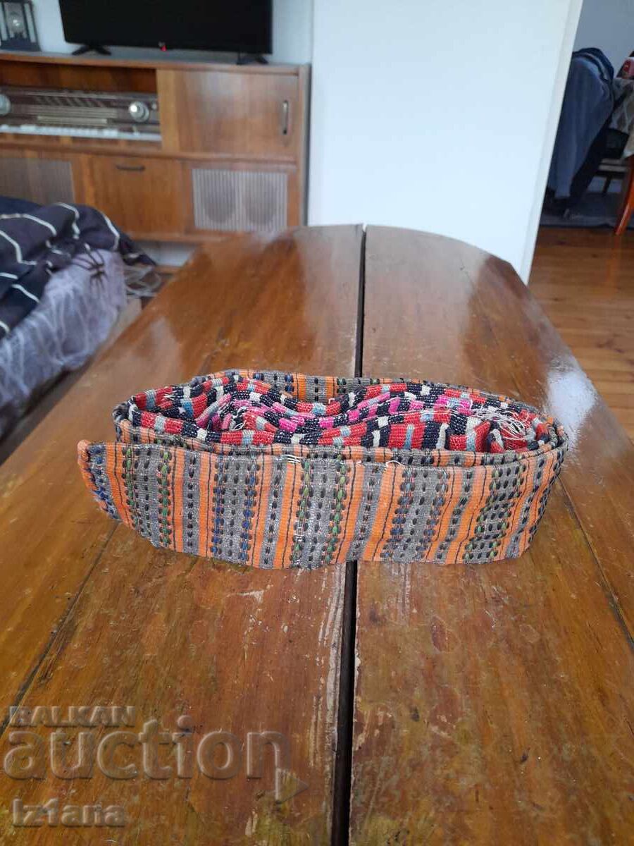 Стар колан за носия,Сая