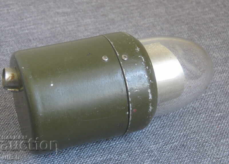 A. Marciniak πράσινο στρατιωτικό σχέδιο λαμπτήρας φακός με τιμή 20.00 BGN | € 10.23