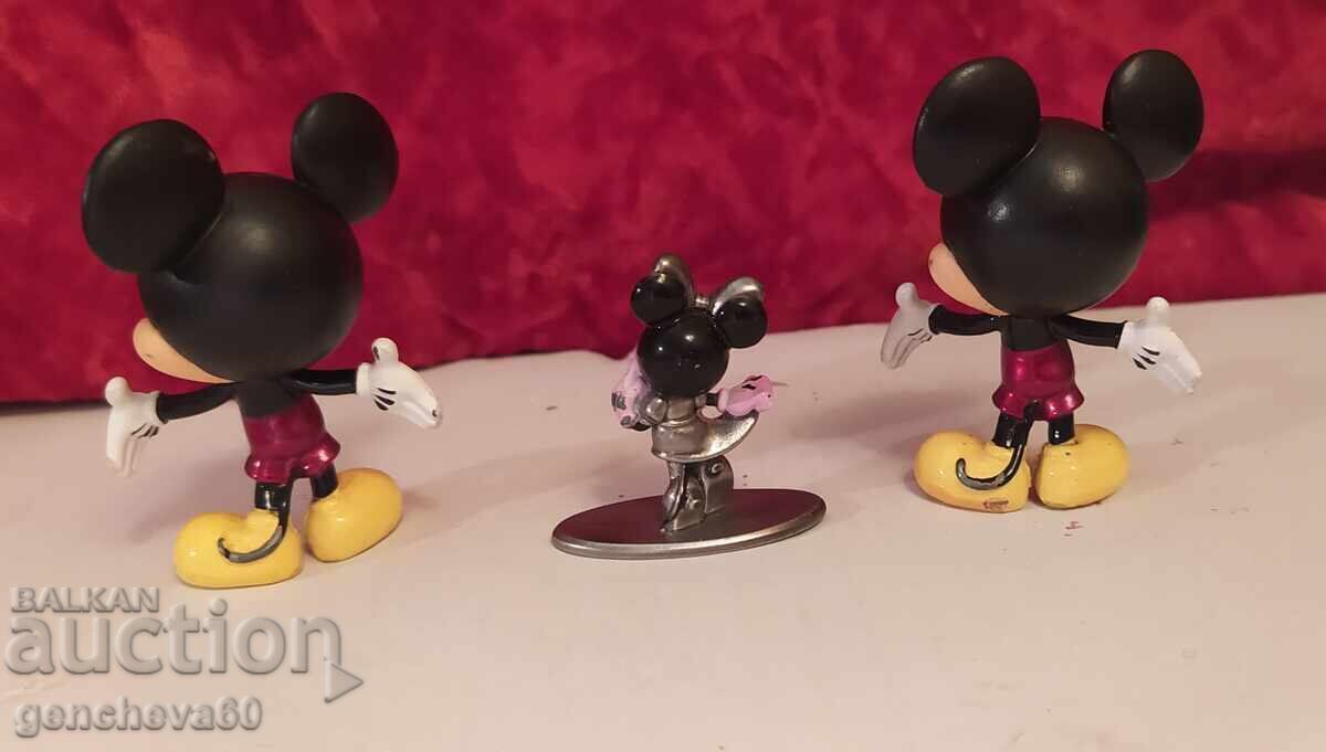 Mickey Mouse trei figurine metalice Disney cu preț 21.00 BGN | € 10.74
