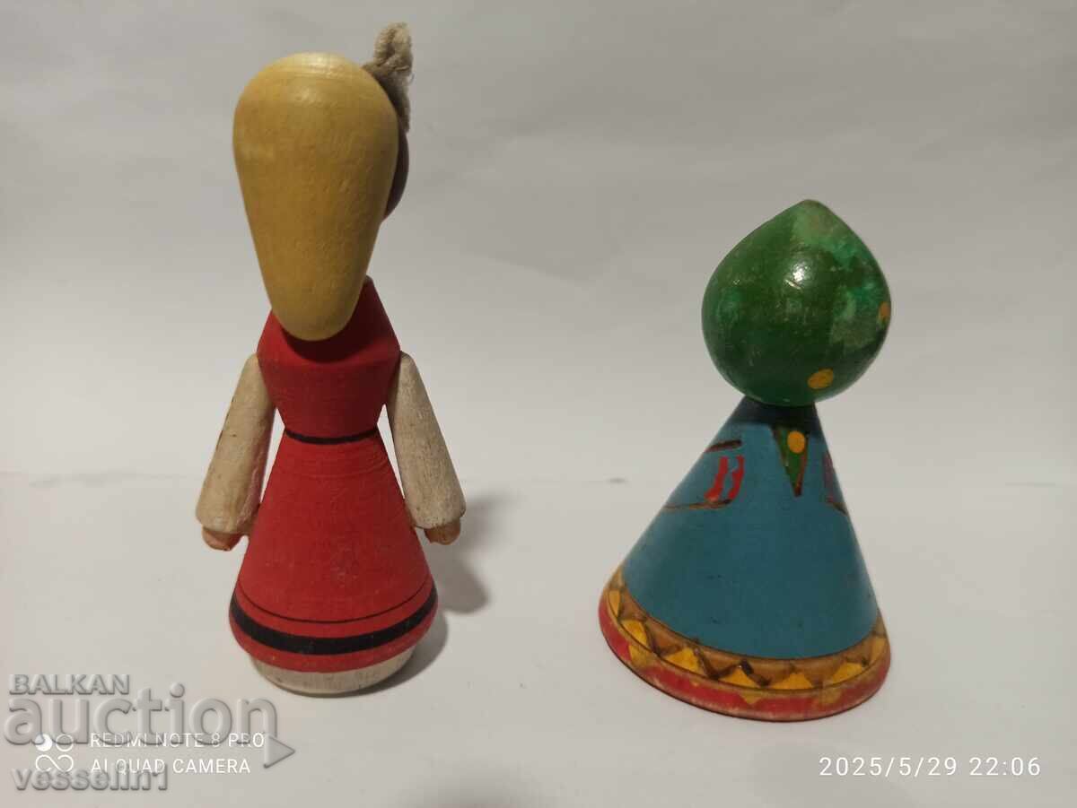 Two old wooden figures with price 26.00 BGN | € 13.29 Two old wooden figures with price 26.00 BGN | € 13.29