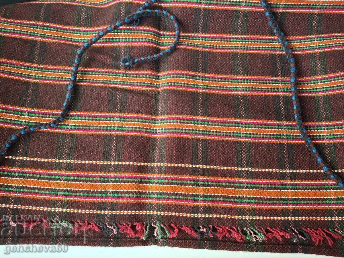 Autentică catrință țesută, costum popular - 5