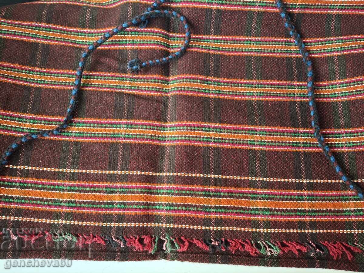 Autentică catrință țesută, costum popular - 5