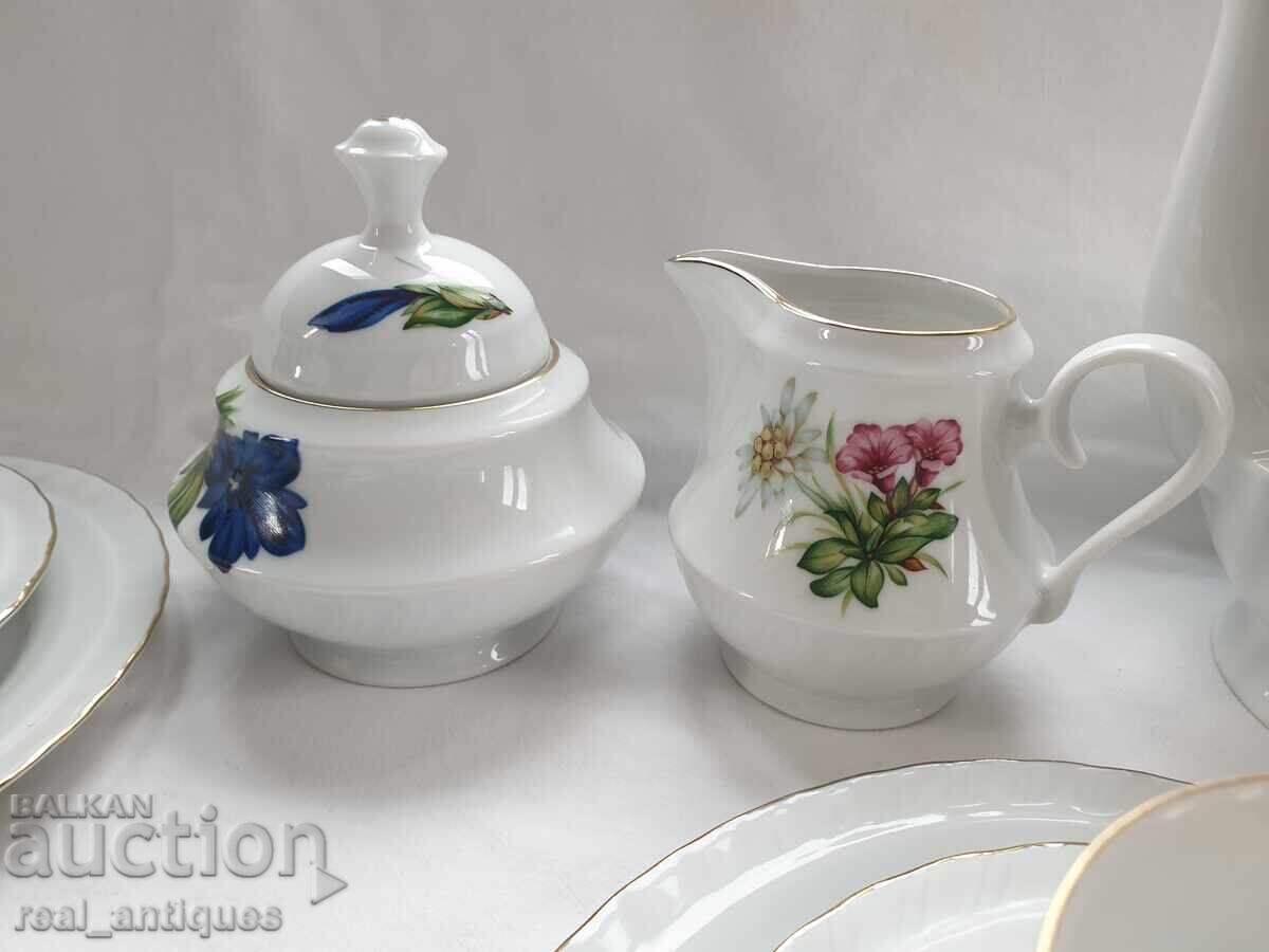 Delivery of Porcelain Service - Bavaria Delivery of Porcelain Service - Bavaria