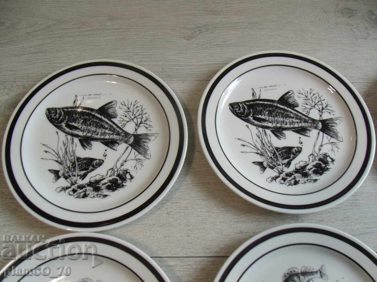 №*8071 комплект 9 броя стари порцеланови чинии - COLDITZ с цена 75.00 лв. | € 38.35